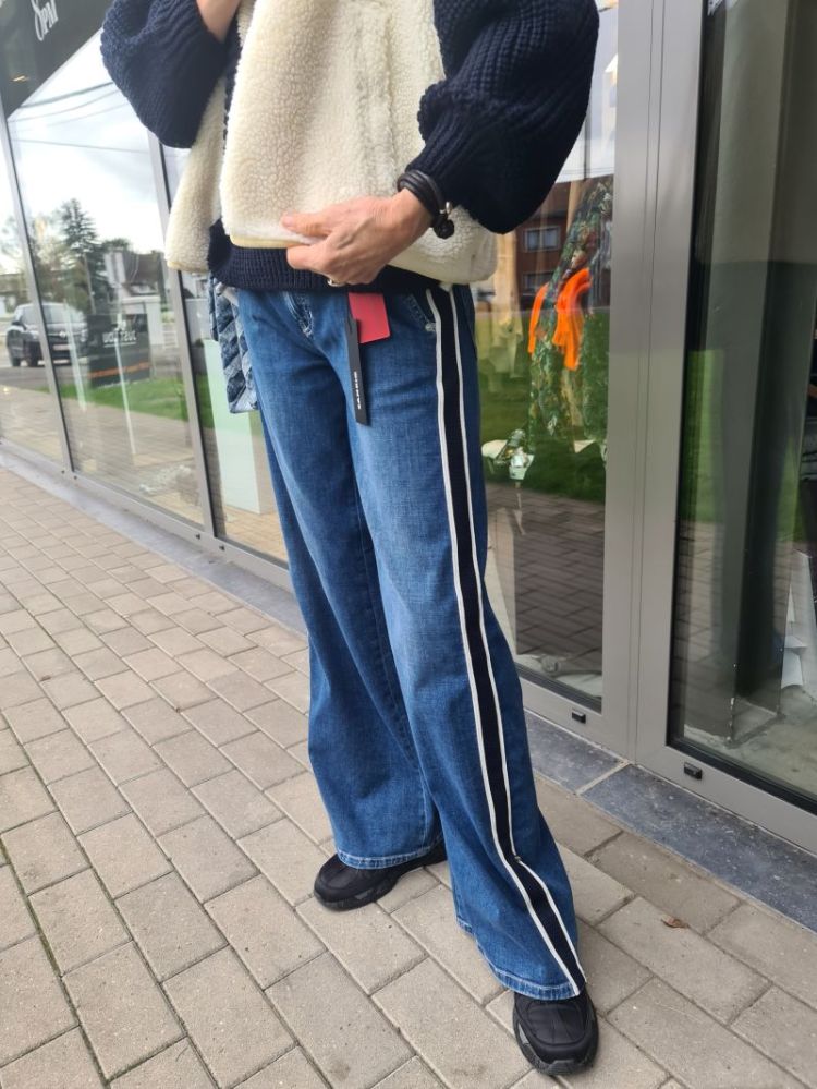  5244