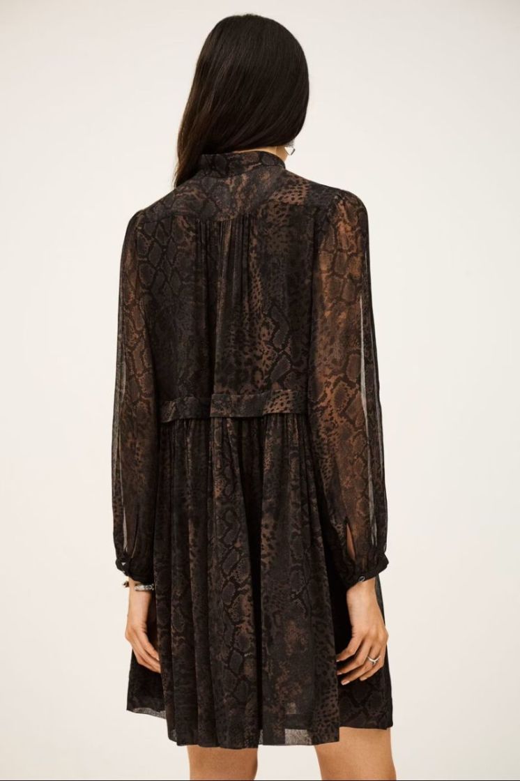  MARRON