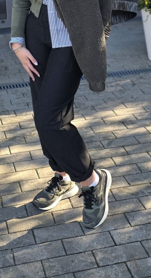 DARK GREY MELAN